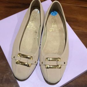 ✂️Final Sale Price Aerosoles comfy flats